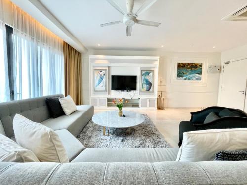 KLCC Luxury Condo Damai 88 Near Gleneagles Hospital, Kuala Lumpur