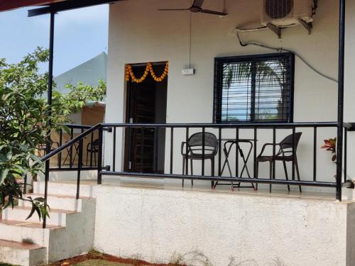 Seadmed, Roy's Nature Nest - Farm Stay near Malshej Ghats in Chirad