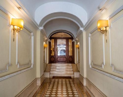 Veneto Holidays - Central Apartment in Via Veneto, Rzym
