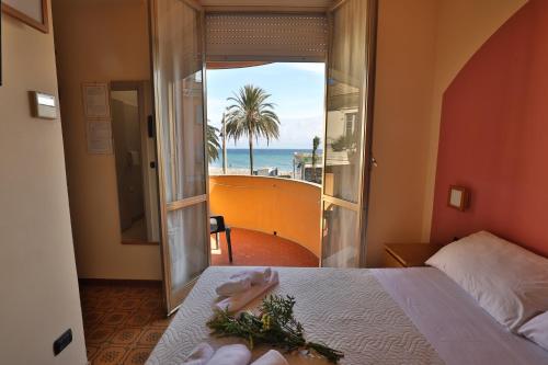 XXV APRILE Casa per Ferie Hotel de charme Albenga