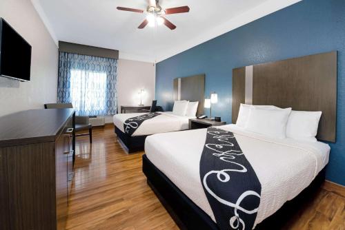 La Quinta Inn & Suite Kingwood Houston IAH Airport 53200 in Kingwood, USA