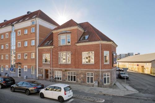 Exterior view, Cozy 4-Bedroom Apartment Aalborg in Ogadekvarteret