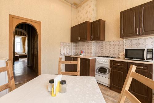 Prestigious apartment on Nevsky from Lucky Room.