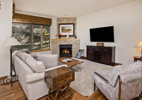 Three-Bedroom Townhouse