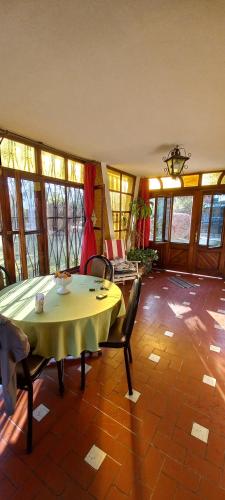 편의 시설/서비스, Casona LA FLORIDA con parque y pileta, a una cuadra del río (Casona LA FLORIDA con parque y pileta, a una cuadra del rio) in 셀레도니오 에스칼라다