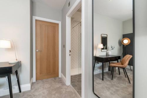 Loft 2 High-spec luxury 1 bed apartment