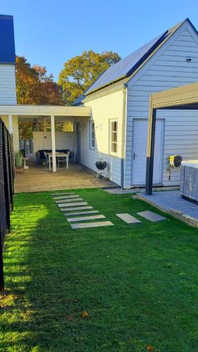 Cottage du Lac Studio