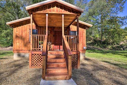 . Silver Creek Cabin w/ Hiking < 1 Mi to Town!