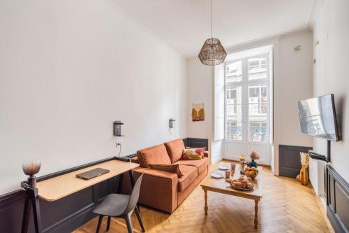 AMOUR - Appartement chaleureux et moderne dans le cœur historique de Rennes, Rennes (Foto 8)