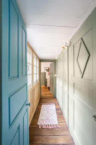 AMOUR - Appartement chaleureux et moderne dans le cœur historique de Rennes, Rennes (Foto 10)