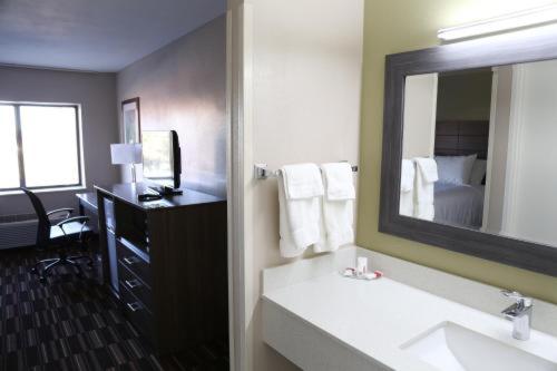 Baymont by Wyndham Plano, Plano (fotografie 9)