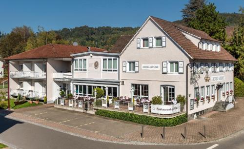 Bodenseehotel Krone & Gästehaus in Bodman-Ludwigshafen, Schweiz