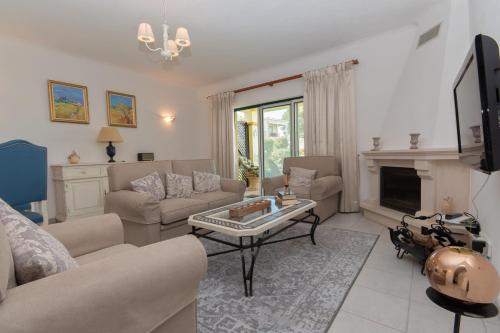 Carvoeiro, 2BR Pestana Gramacho Golf Apartment in Gramacho