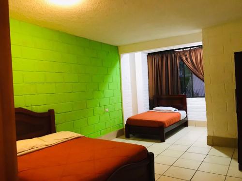 HOTEL LAS PALMAS