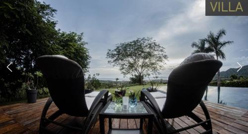Denter Tumas Residence