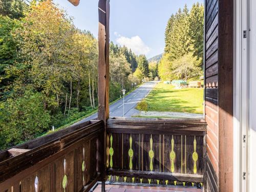Sprawling Holiday Home in Kliening near Ski Area, F1 Circuit