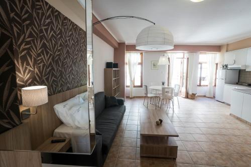 Horizon Deluxe House - image 2