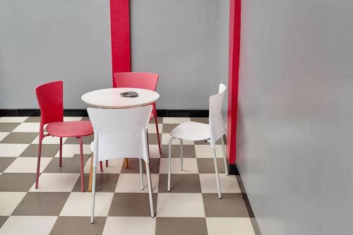 Homestay Griya Sawah Gunung Syariah Mitra RedDoorz in Banjarnegara