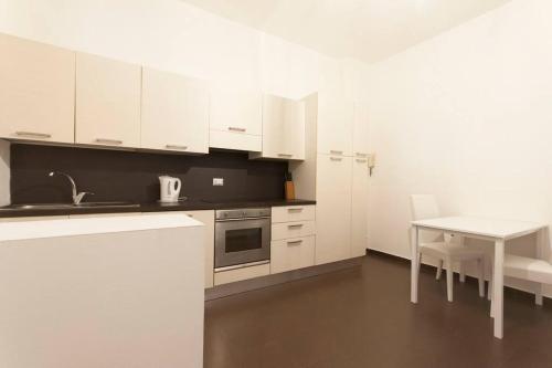 Black and White Apartment in Portello Area