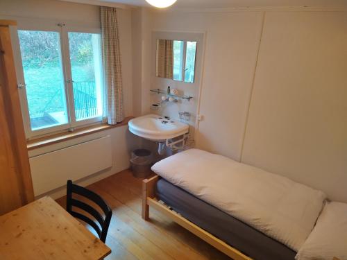 Single Room with Shared Bathroom