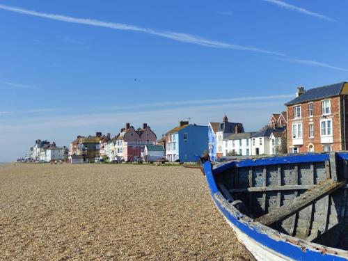 Pebble View Aldeburgh - image 2