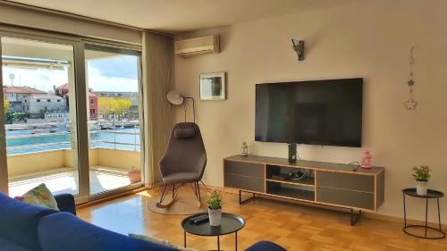 Two-Bedroom Apartment image 9