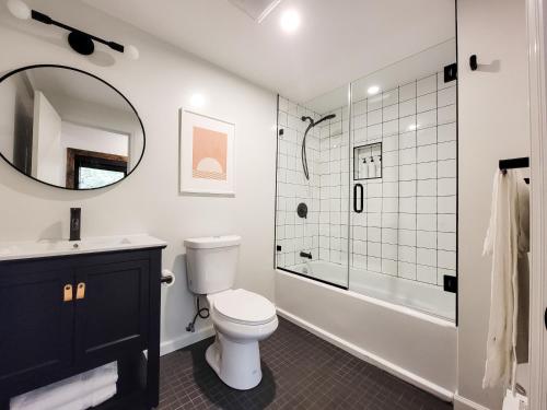 Black Pearl Unit 2 - Lake Placid, Mirror Lake detail