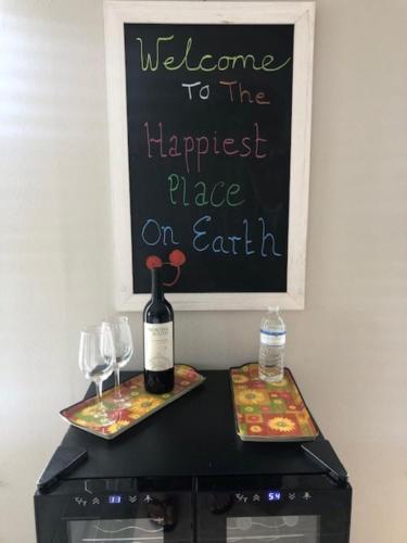 My Happy Place 4 miles to disney - image 11