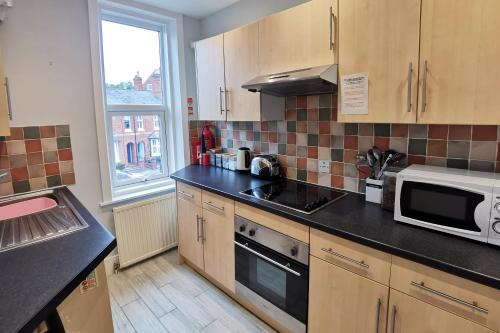 Avoncot Guest House - image 5