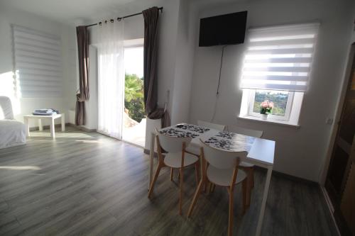 บริการและสิ่งอำนวยความสะดวก, Casa do Milho in วาเล เด เซนเตียเนส