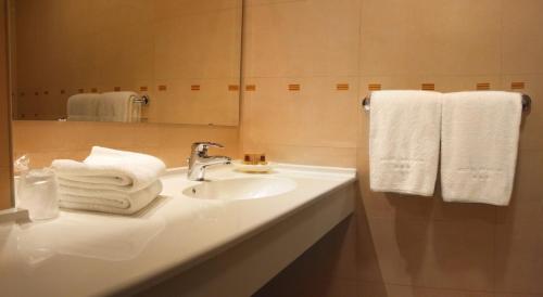 Hotel Brasov - image 8