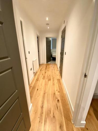 Icon Brentwood City Apartment - image 12
