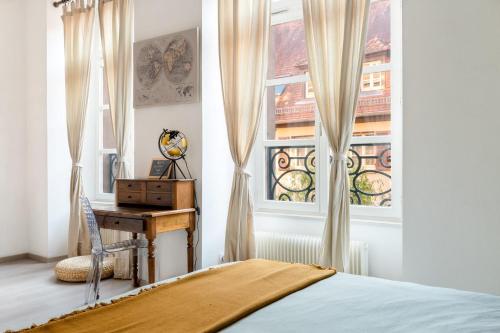 Travel Homes - The Invitation Ideal Little Venice - image 3