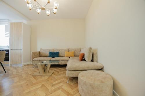 Apartment image 7