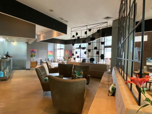 Lindo Flat Grand Mercure - Hospedado by Conceito