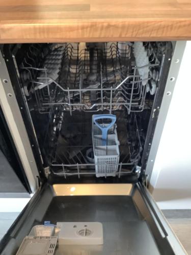 Apt 503 Lovely one bedroom apartment with free parking