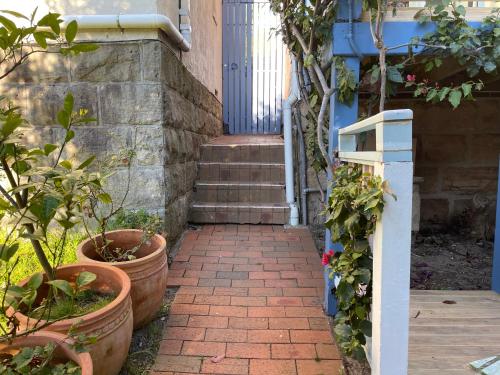 TREETOPS PENTHOUSE Rose Bay Sydney, 3 bedrooms in Rose Bay