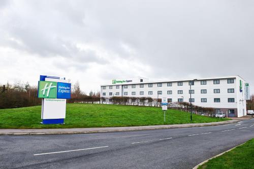 Holiday Inn Express Manchester Airport, An Ihg Hotel