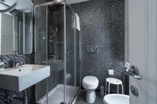 Hotel Deco - image 2