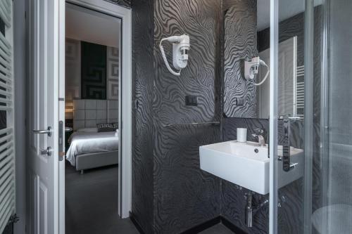 Hotel Deco - image 6