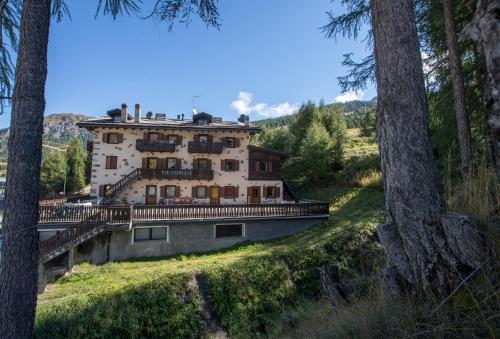 Baita Belvedere Bondi & Teola - Appartamenti Abar - Apartment - Livigno