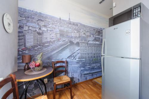 Nezavisimosty 40 apartments
