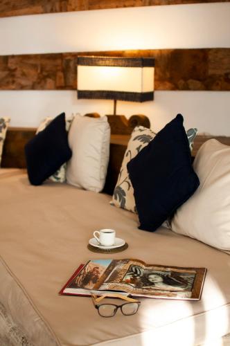 Billionaire Beachfront Apartments Room Type - Deluxe Apartment