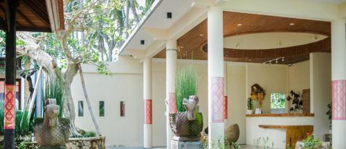 Entrance, Akatara Hotel in Nusa Penida