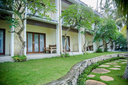 Exterior view, Akatara Hotel in Nusa Penida