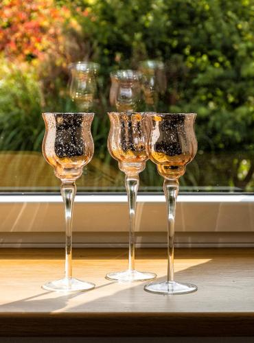 ห้องส่วนกลางสำหรับนั่งเล่น/ดูทีวี, Au fil de l'eau in เลอวิเซล