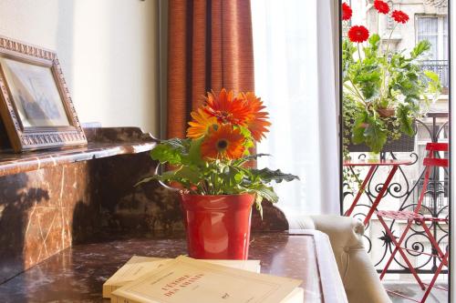 New Orient Hotel - image 9