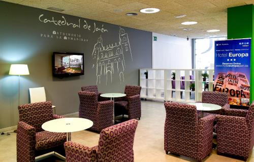 ห้องส่วนกลางสำหรับนั่งเล่น/ดูทีวี, Hotel Europa in ฮาเอน