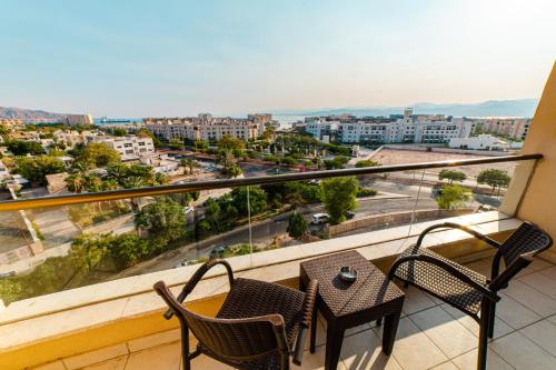 Chambre avec 2 lits, vue sur la ville