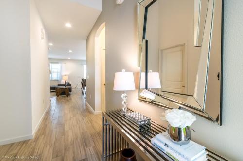 Exquisite! 8Bed 6Ba Villa Pool Spa At Sonoma 2616C - image 2
